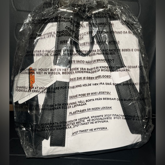 My Hero Academia Mini Backpack Funko Pop - Picture 2 of 5